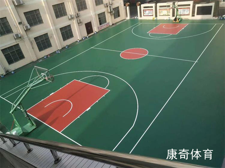 还不知道怎么办？原来硅PU球场鼓泡是这么处理的！